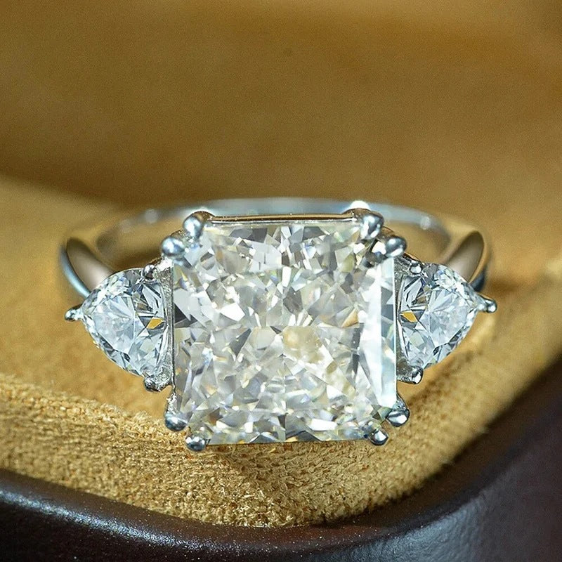 Classic Ring with Timeless Appeal