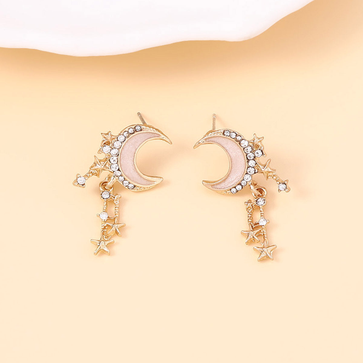 Stunning Earring for Daily Wear