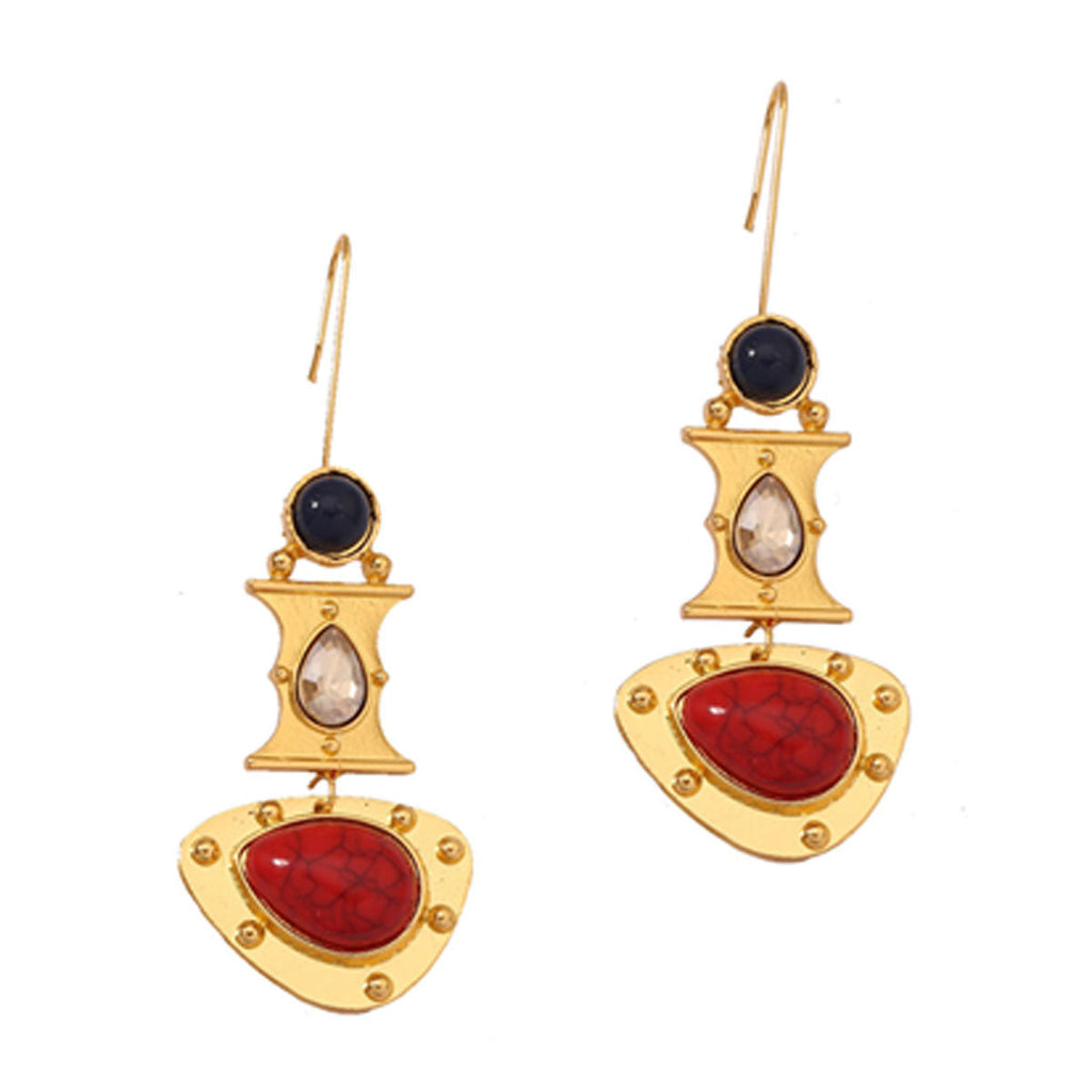 Charming Earring for Any Occasion