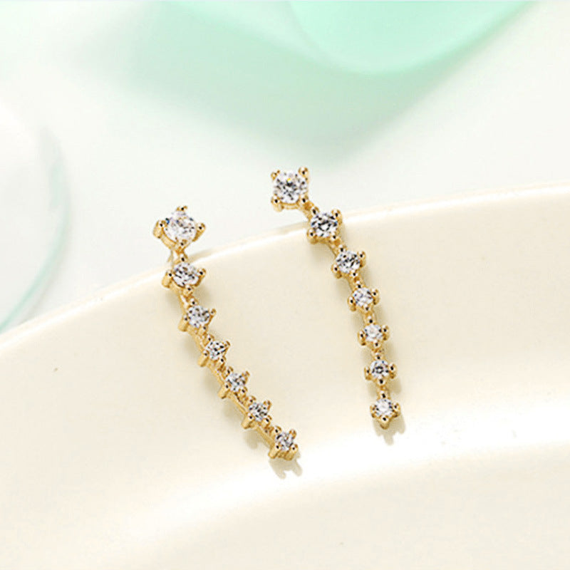 Charming Earring for Any Occasion