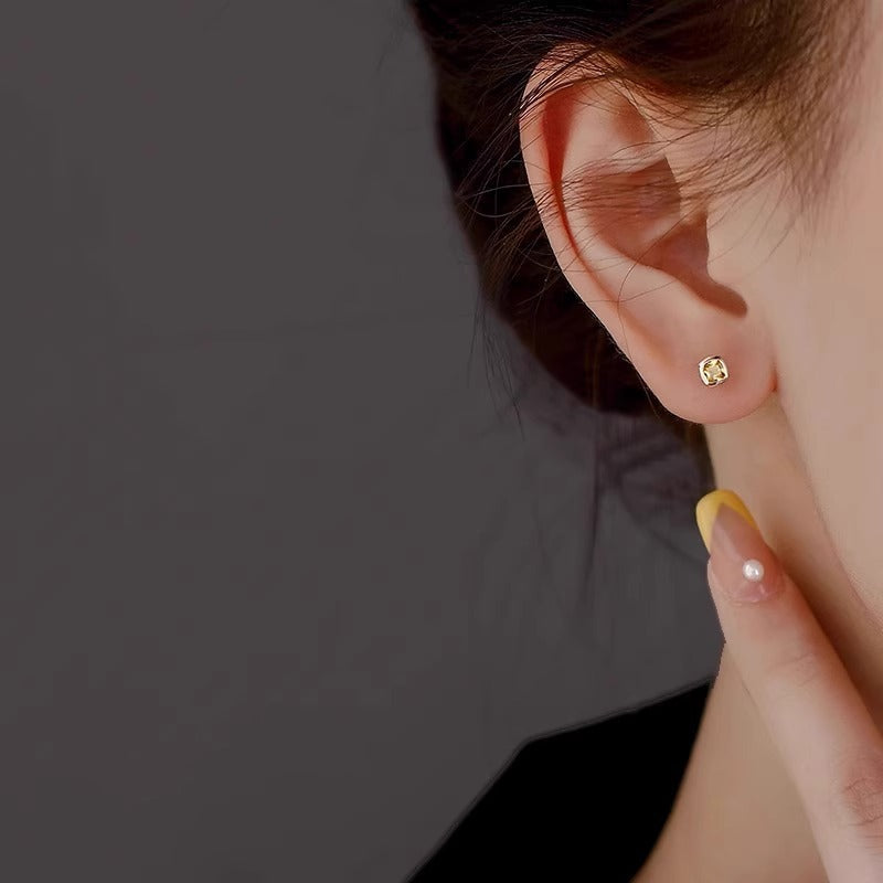 Stunning Earring for Daily Wear