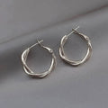 Charming Silver Earring for Any Occasion