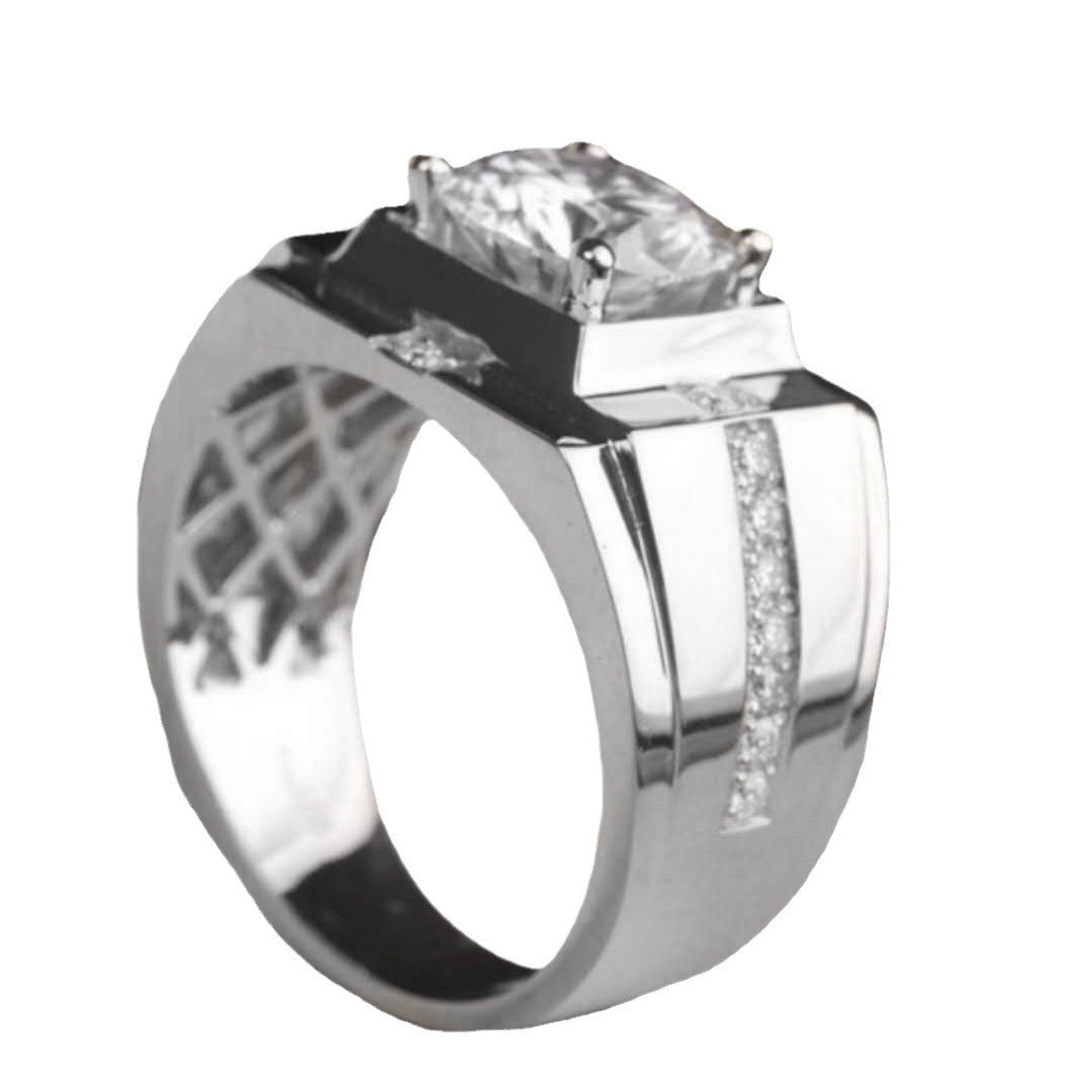 Classic Silver Ring with Timeless Appeal