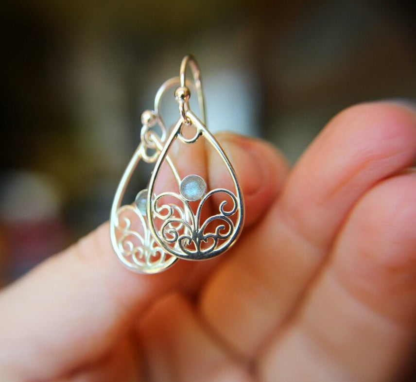 Beautiful Earring with Unique Style