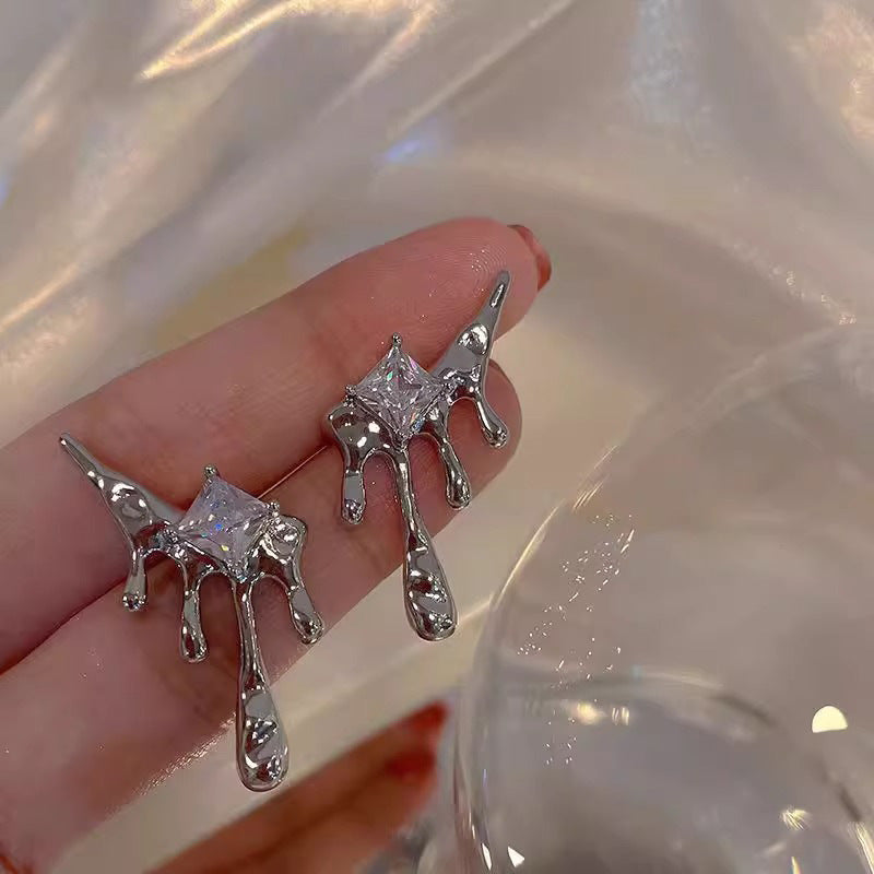 Vintage Handmade Earring