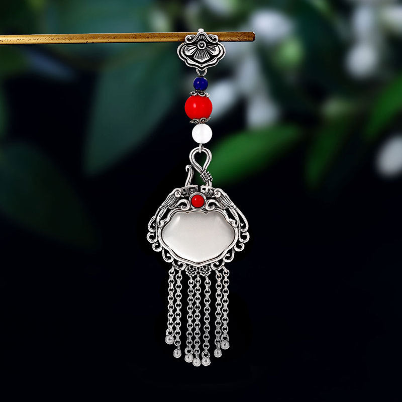 Charming Silver Pendant for Any Occasion