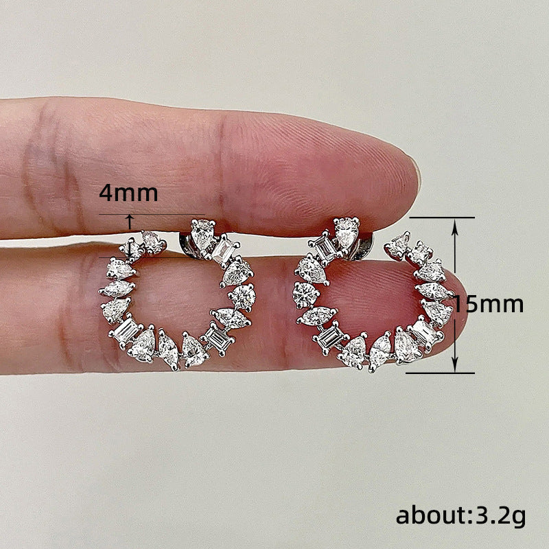 Elegant Earring for Every Occasion