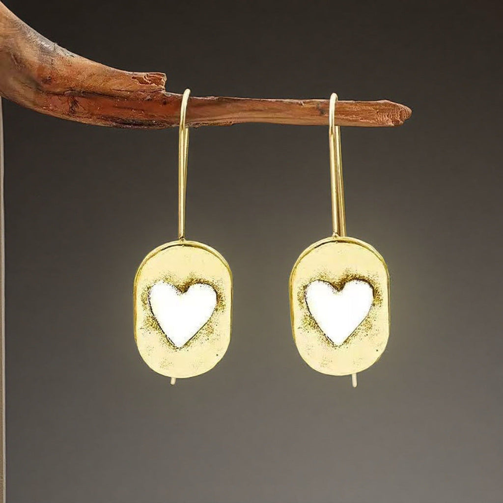 Classic Earring with Timeless Appeal