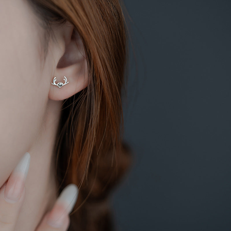 Stunning Earring for Daily Wear