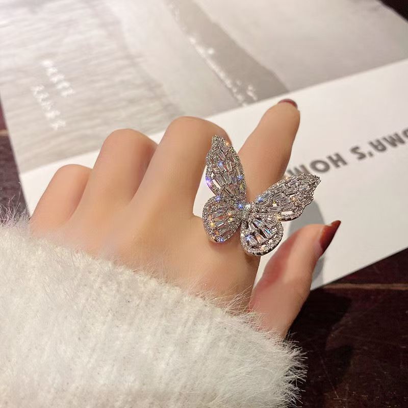 Beautiful Ring with Unique Style