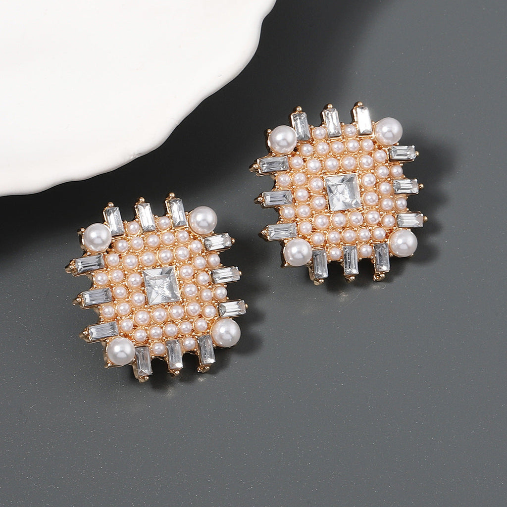 Beautiful Earring with Unique Style