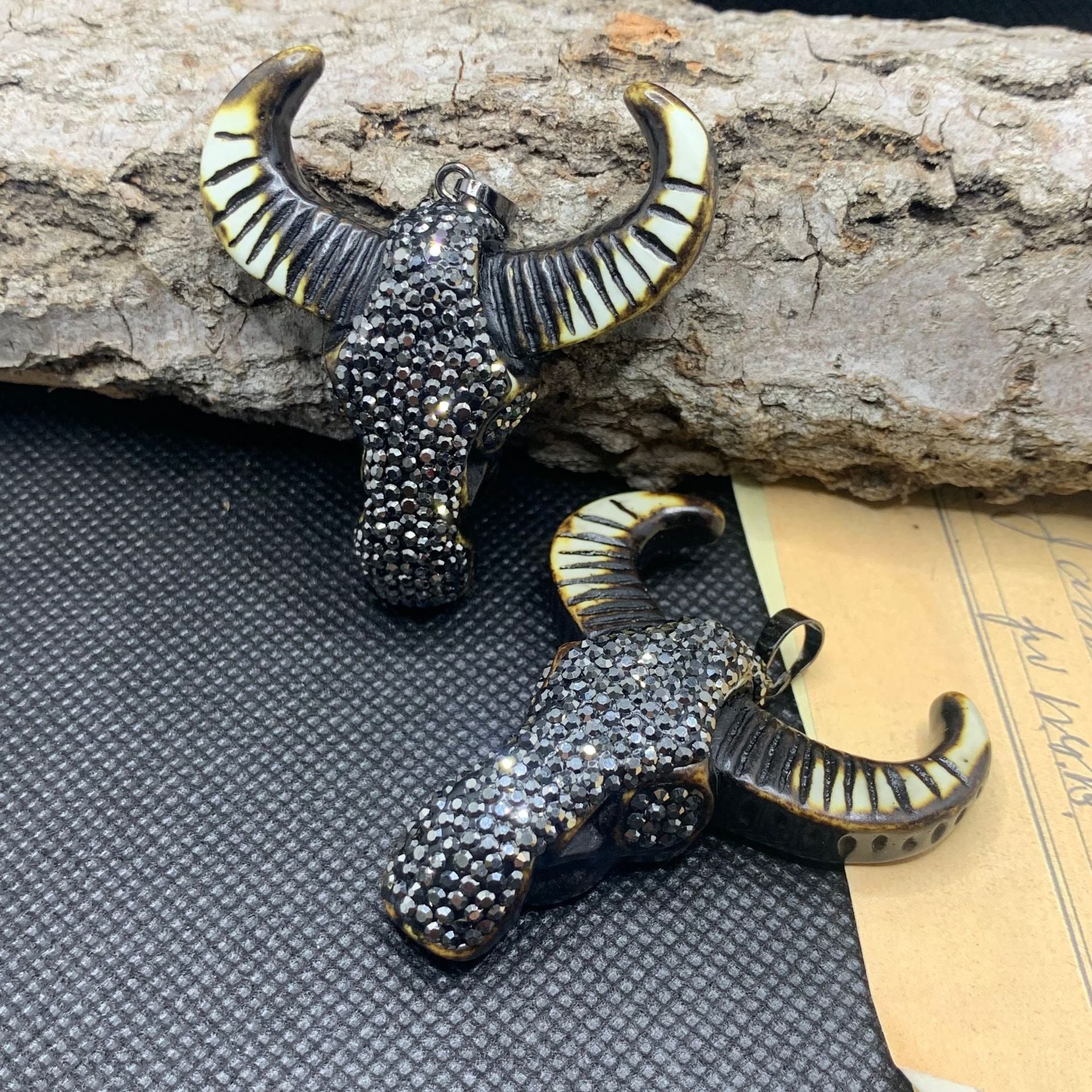 Beautiful Pendant with Unique Style