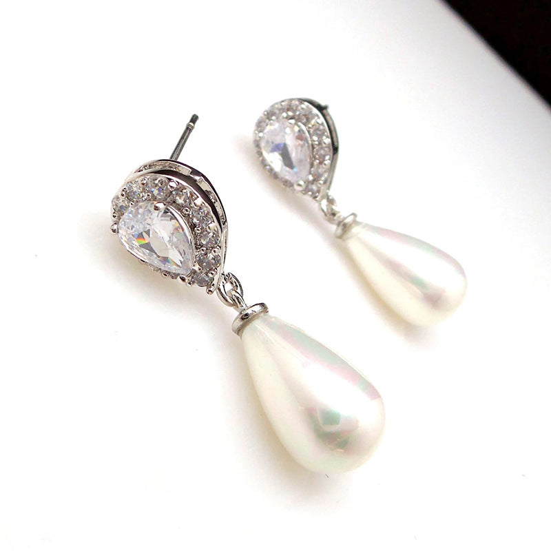 Stunning Pearl Earring for Daily Wear