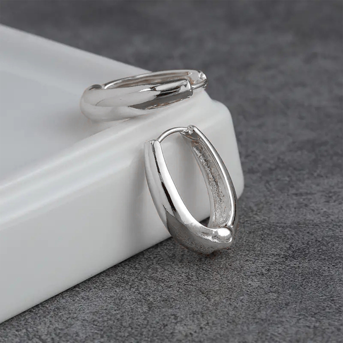 Romantic Earring for Special Moments