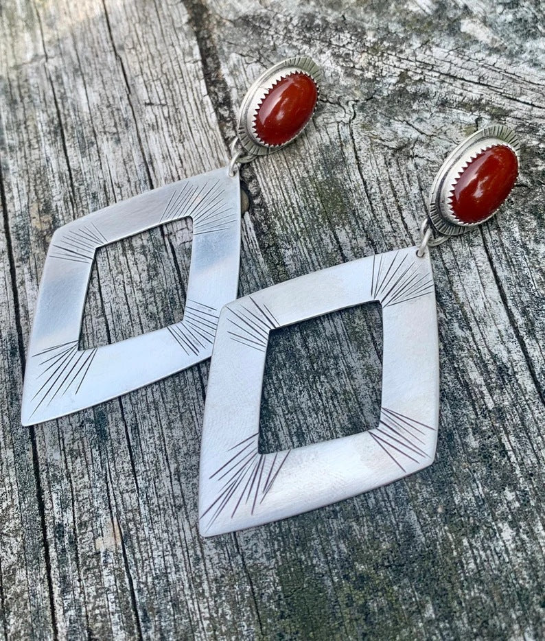 Vintage Handmade Earring