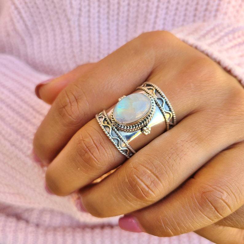 Romantic Silver Ring for Special Moments