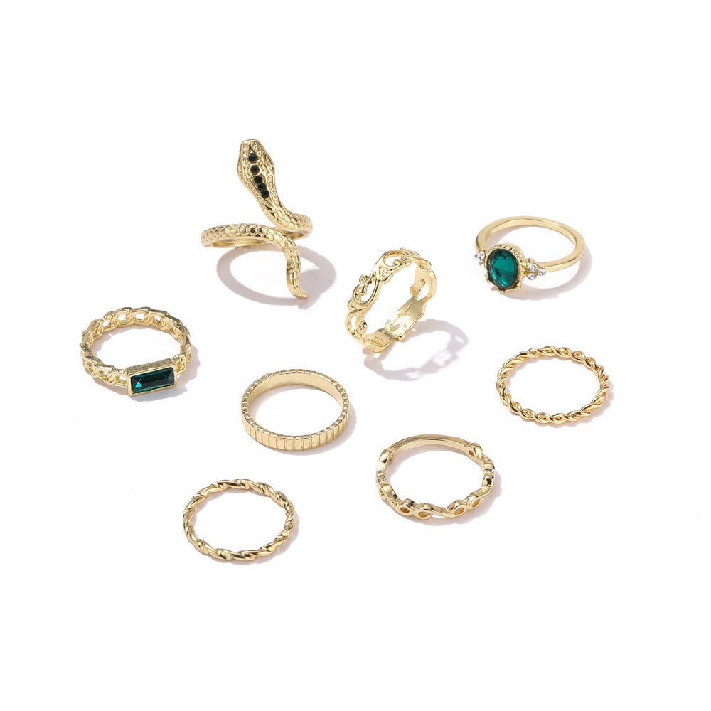 Classic Gold Bracelet with Timeless Appeal