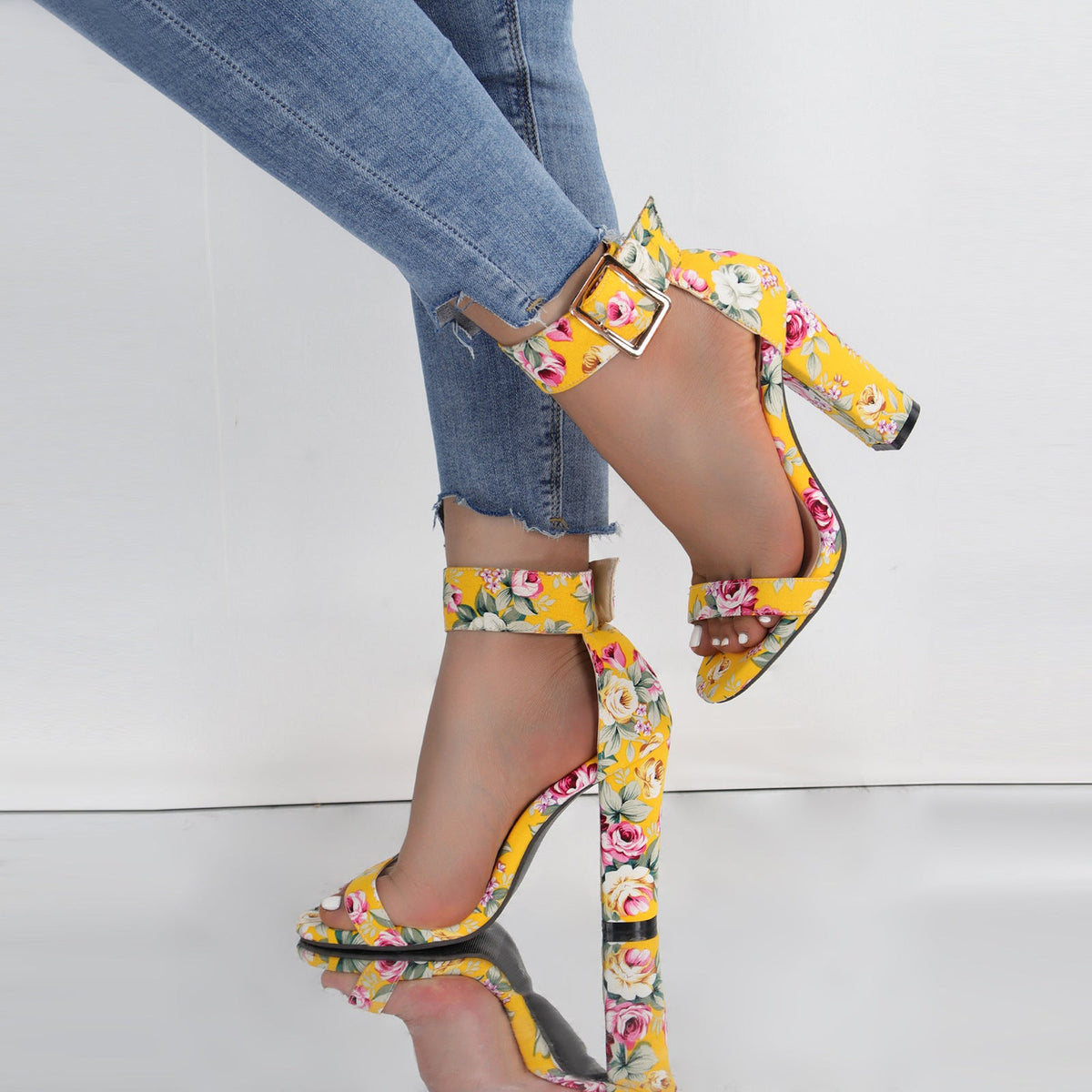 Classic Orthopedic Sandals with Timeless Style
