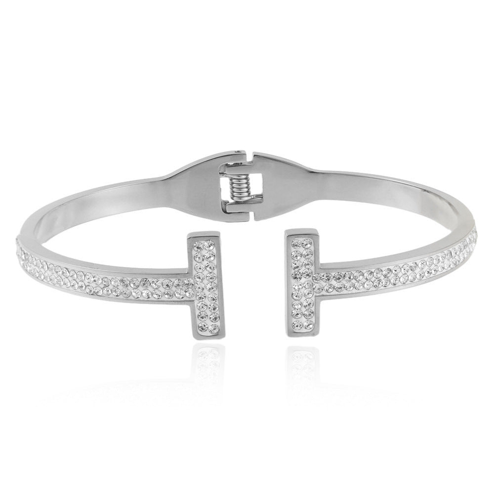 Romantic Bracelet for Special Moments