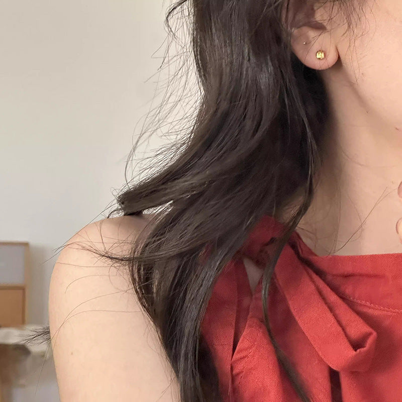 Classic Earring with Timeless Appeal