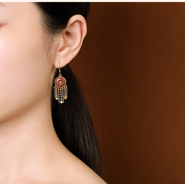 Beautiful Gold Earring with Unique Style