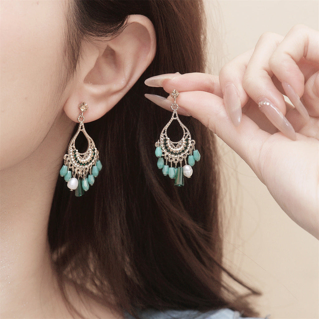 Charming Earring for Any Occasion