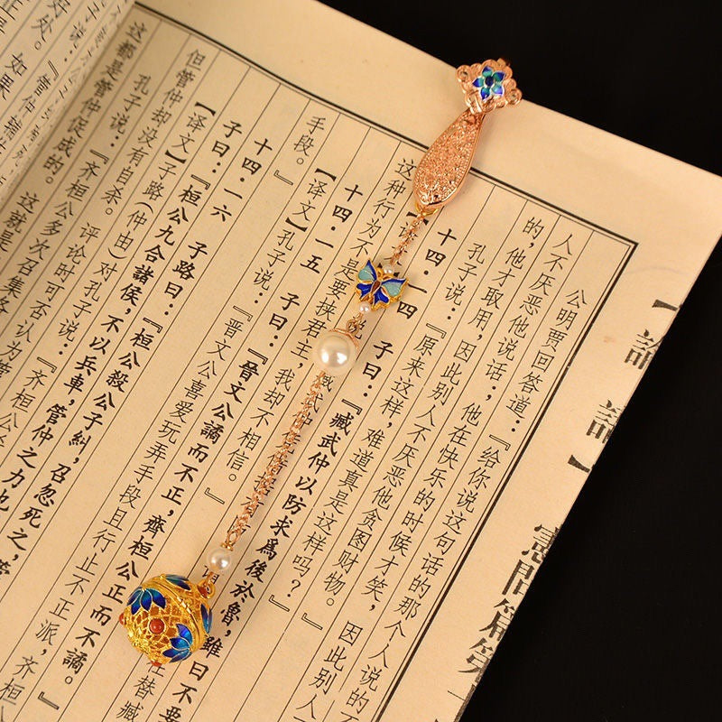 Romantic Pendant for Special Moments