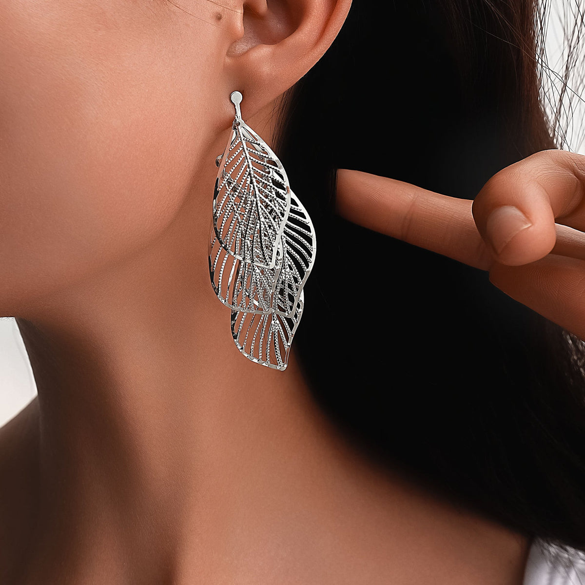 Romantic Earring for Special Moments