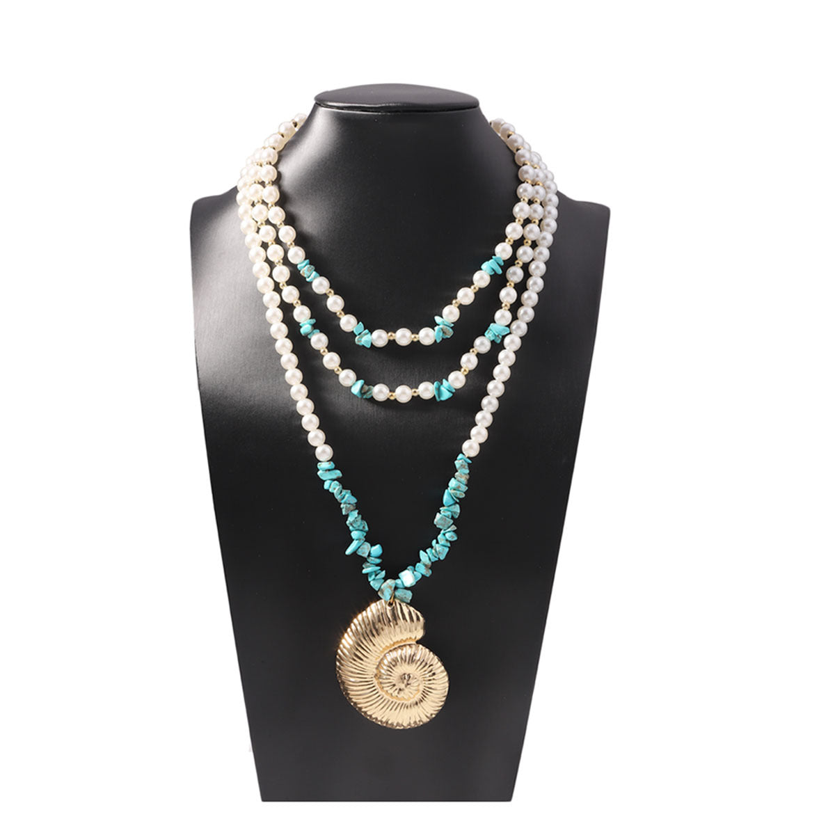 Classic Pearl Necklace with Timeless Appeal