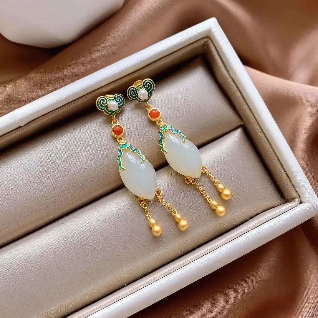 Delicate Artisan Pearl Earring