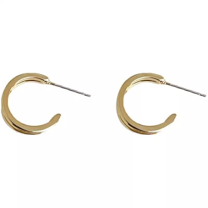 Classic Earring with Timeless Appeal