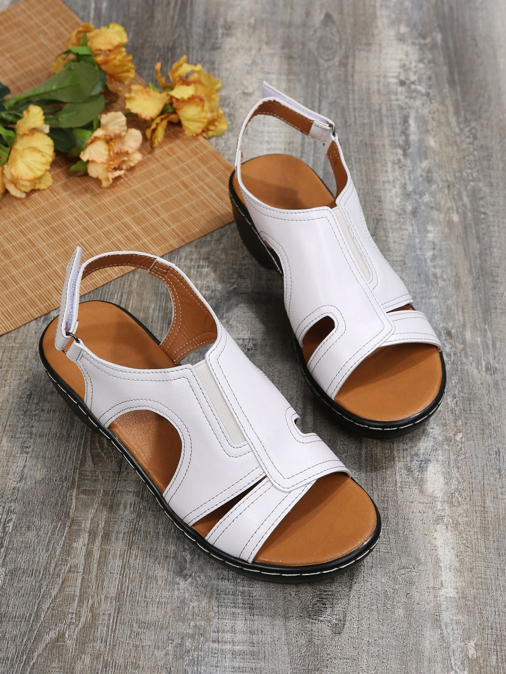 Graceful Orthopedic Sandals for Modern Look