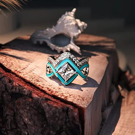 Charming Set for Any Occasion