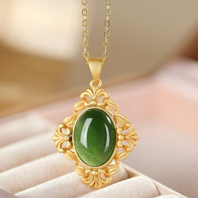 Romantic Gold Pendant for Special Moments
