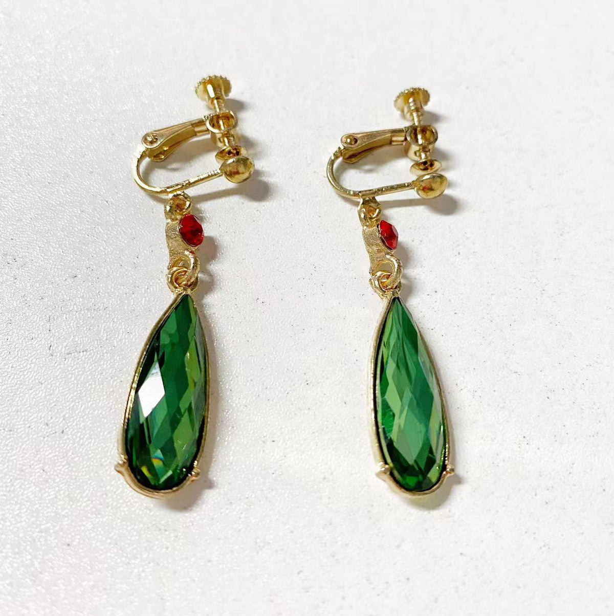 Romantic Earring for Special Moments