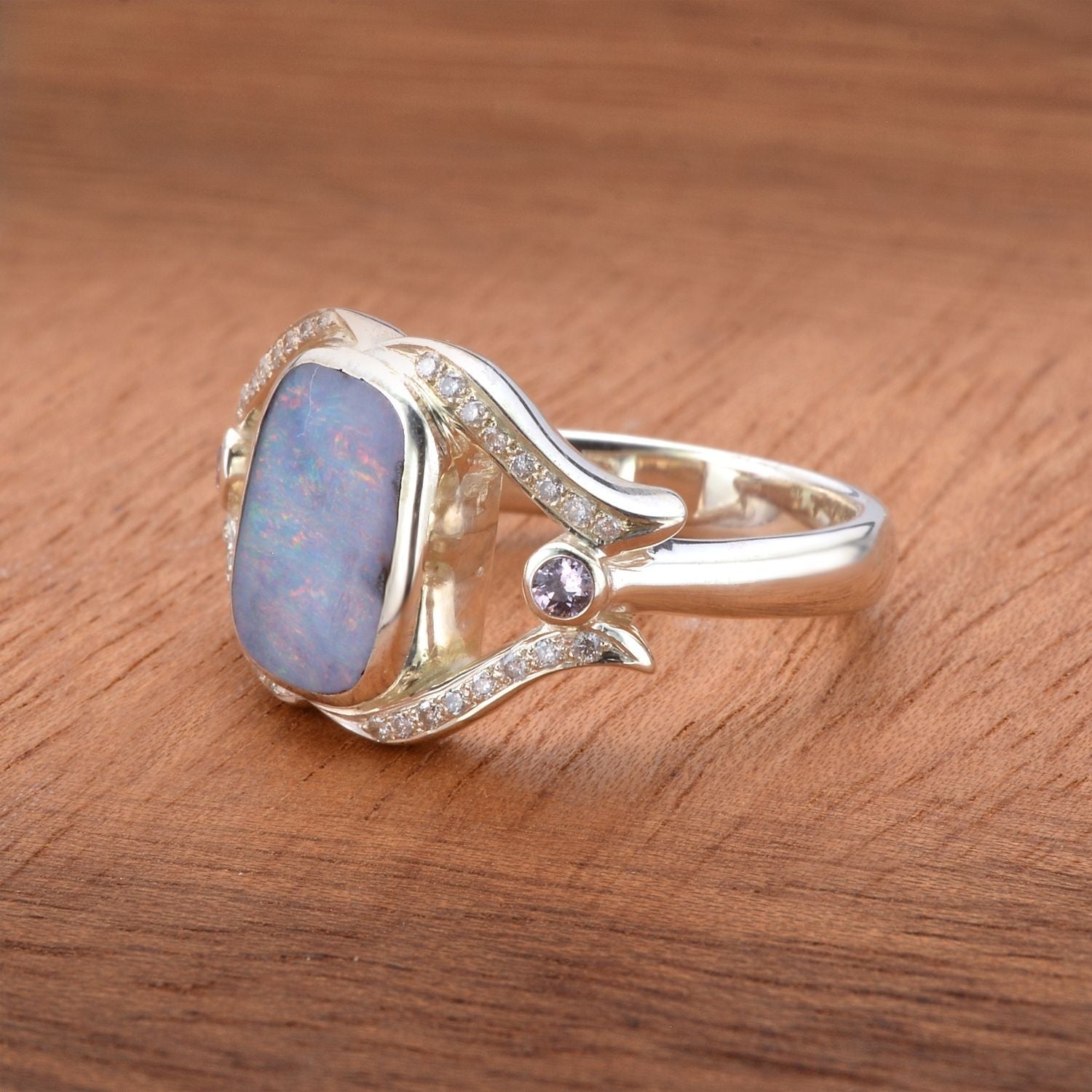 Stunning Ring for Daily Wear