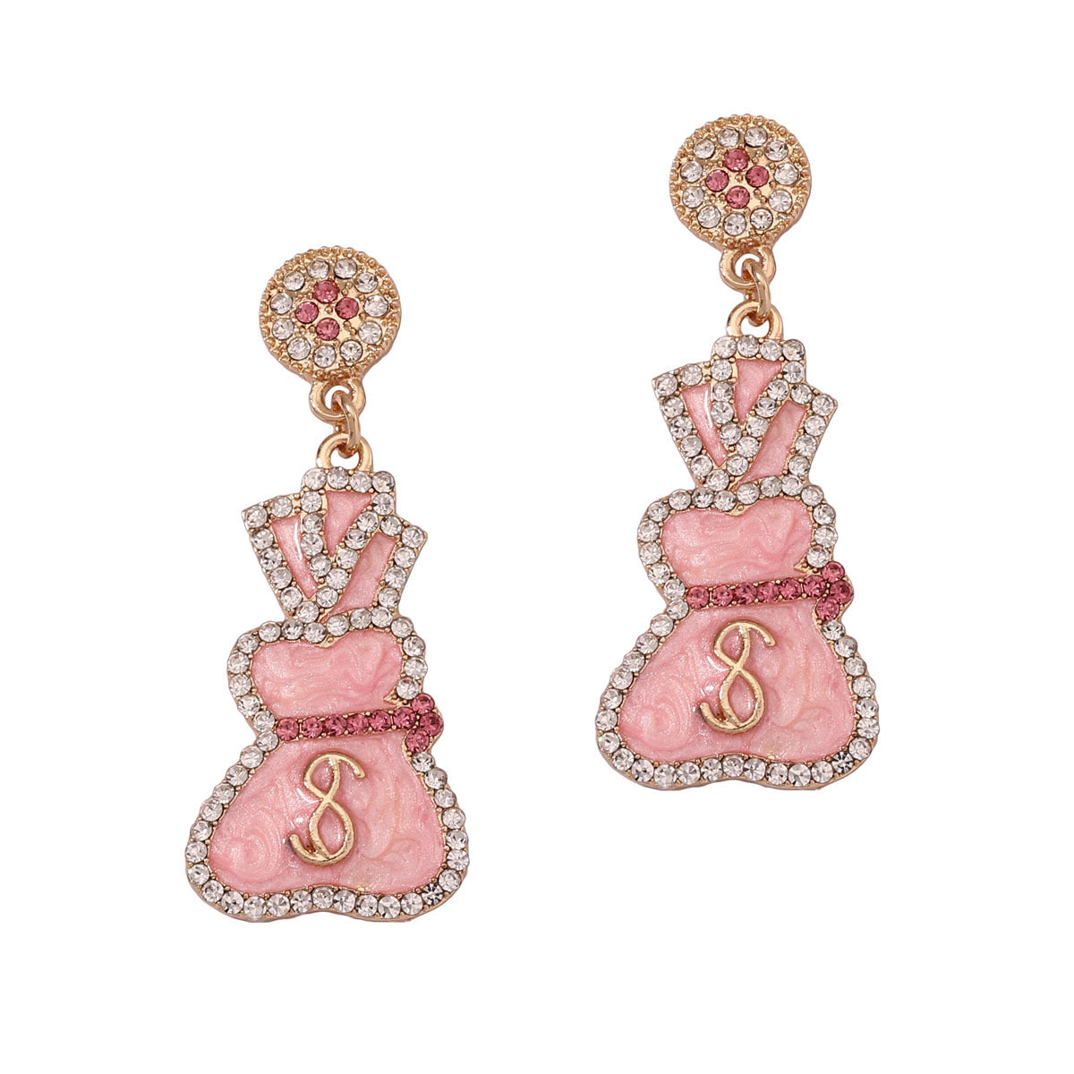 Charming Earring for Any Occasion