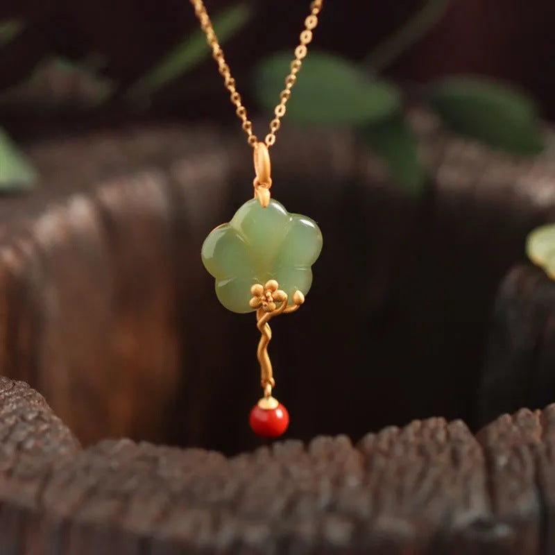 Elegant Gold Necklace for Every Occasion
