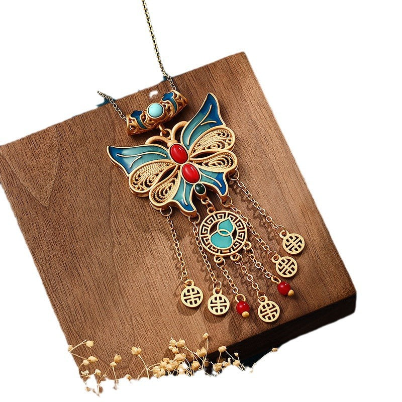 Romantic Gold Necklace for Special Moments
