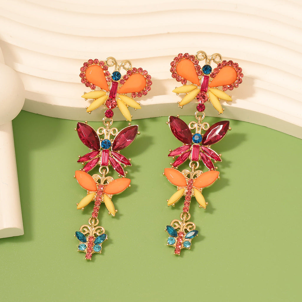 Classic Earring with Timeless Appeal
