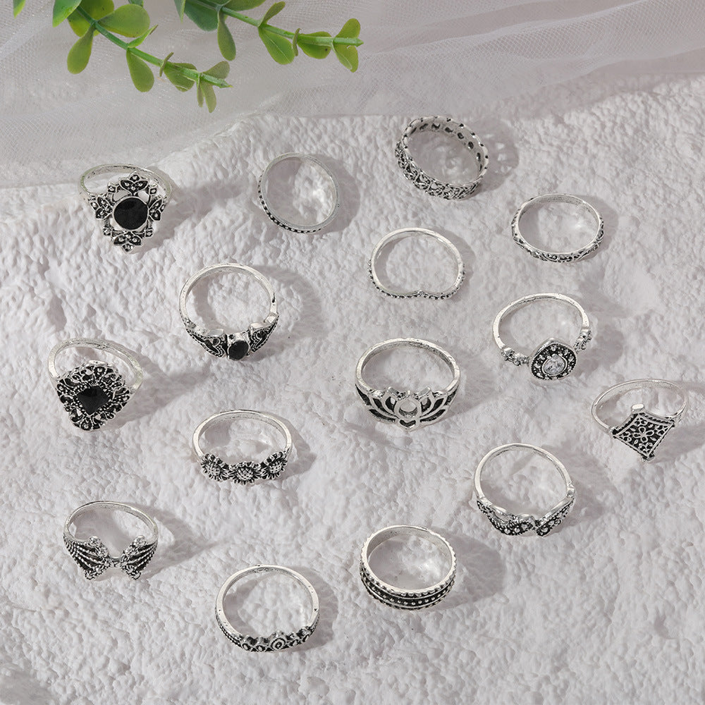Beautiful Silver Set with Unique Style