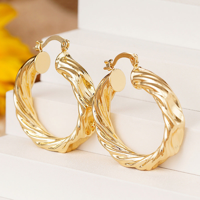 Charming Piece for Any Occasion