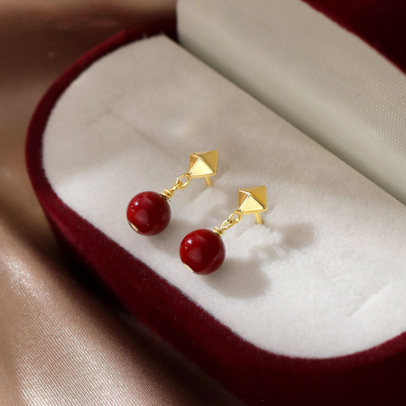 Elegant Silver Earring for Every Occasion