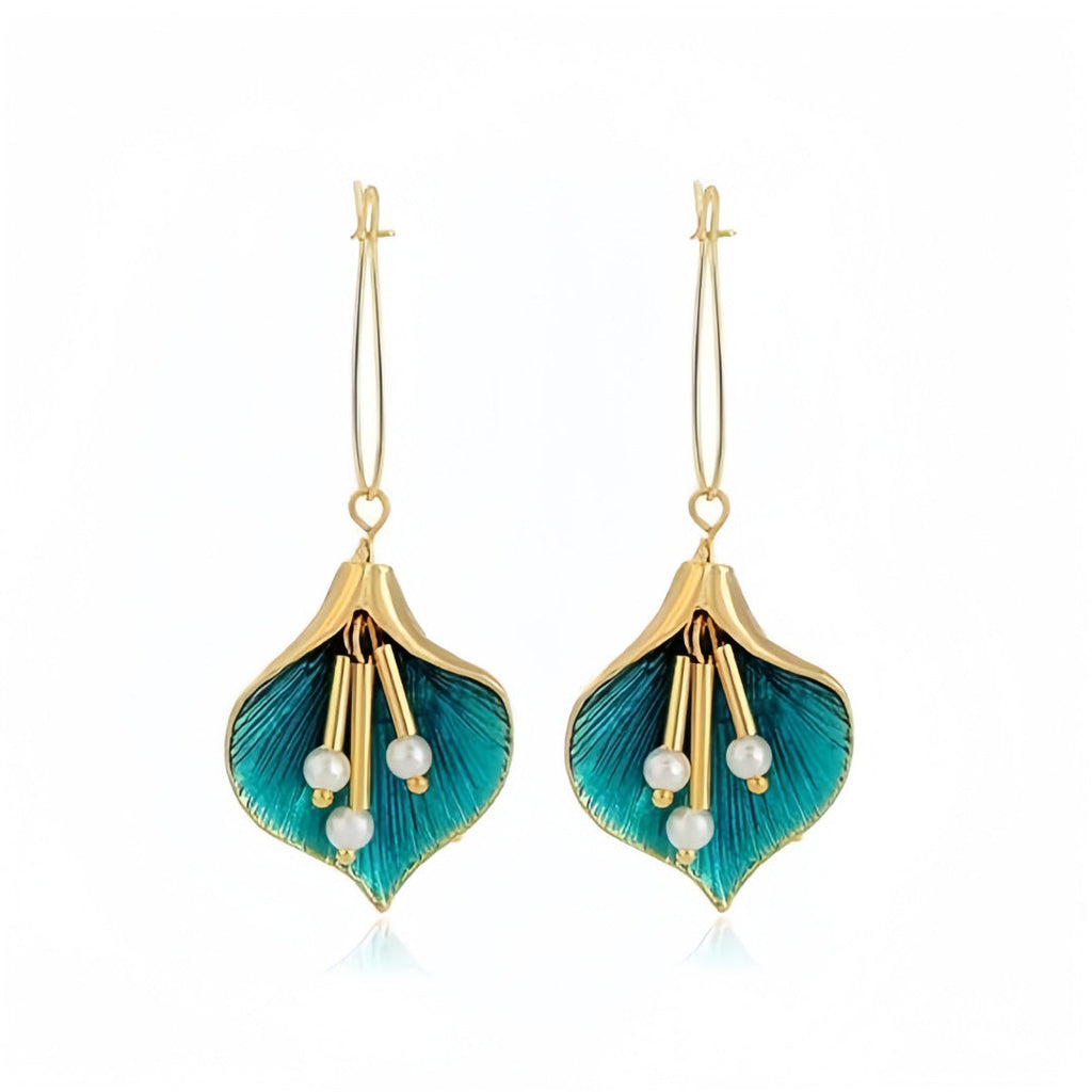 Romantic Pearl Earring for Special Moments