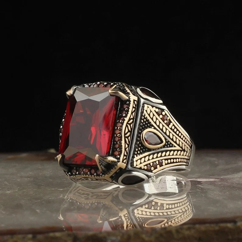 Classic Ring with Timeless Appeal