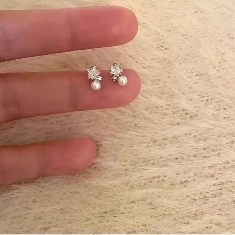 Romantic Pearl Earring for Special Moments