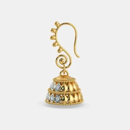 Charming Gold Earring for Any Occasion