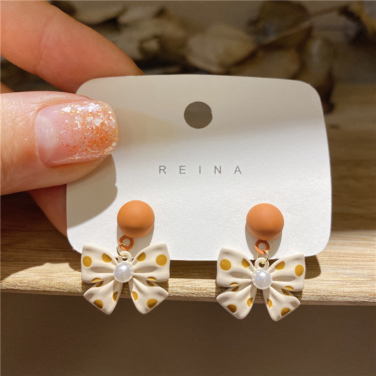 Stunning Earring for Daily Wear