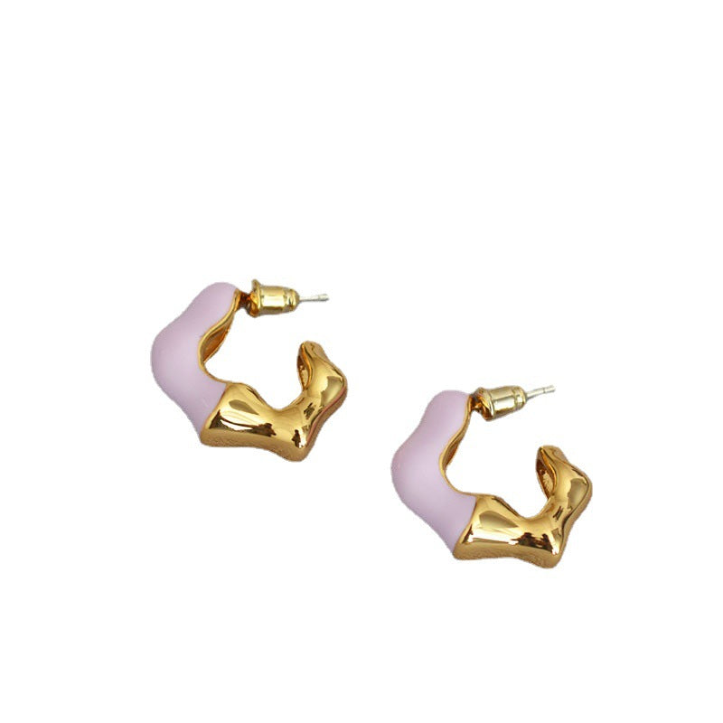 Elegant Gold Earring for Every Occasion