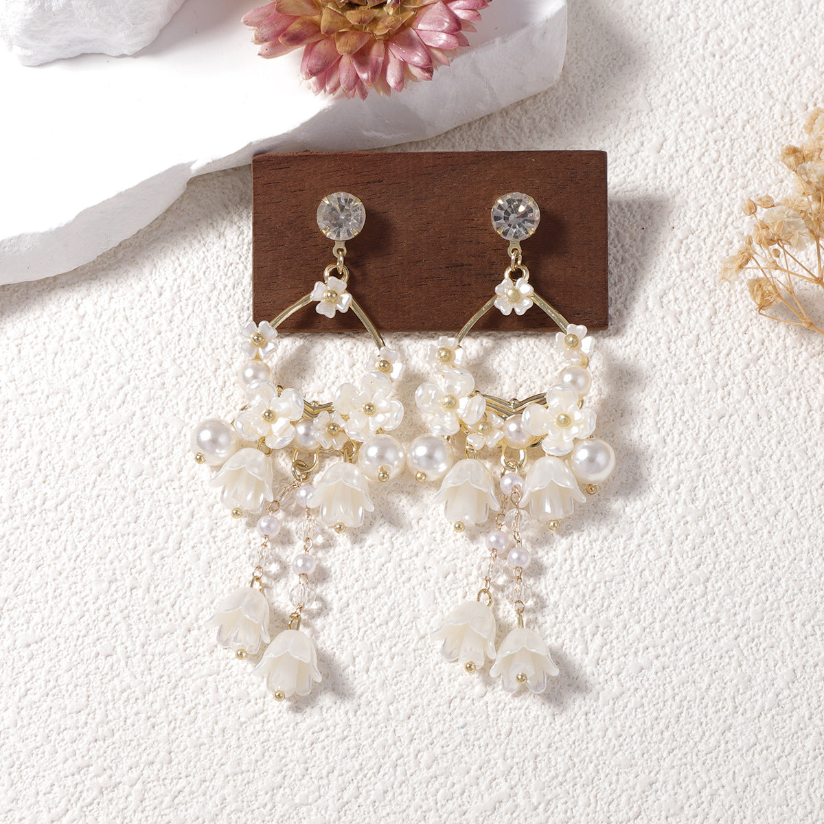 Elegant Pearl Earring for Every Occasion